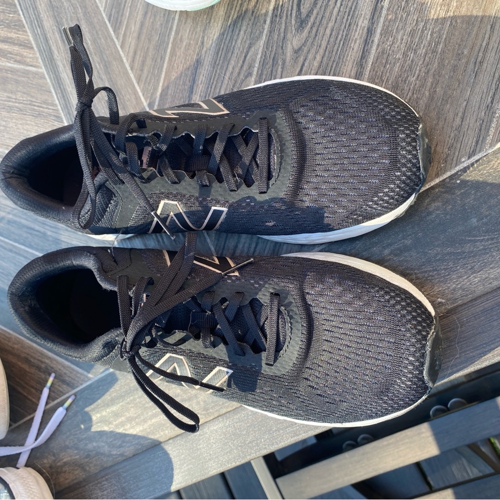 New Balance Womens Black Running Shoes